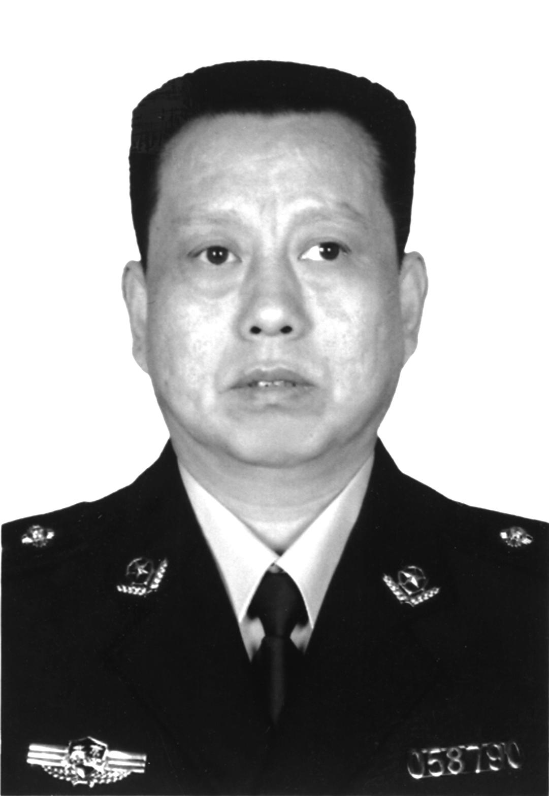 吴宝山，男，1959年10月1日出生，北京市顺义人。1979年参加公安工作，中共