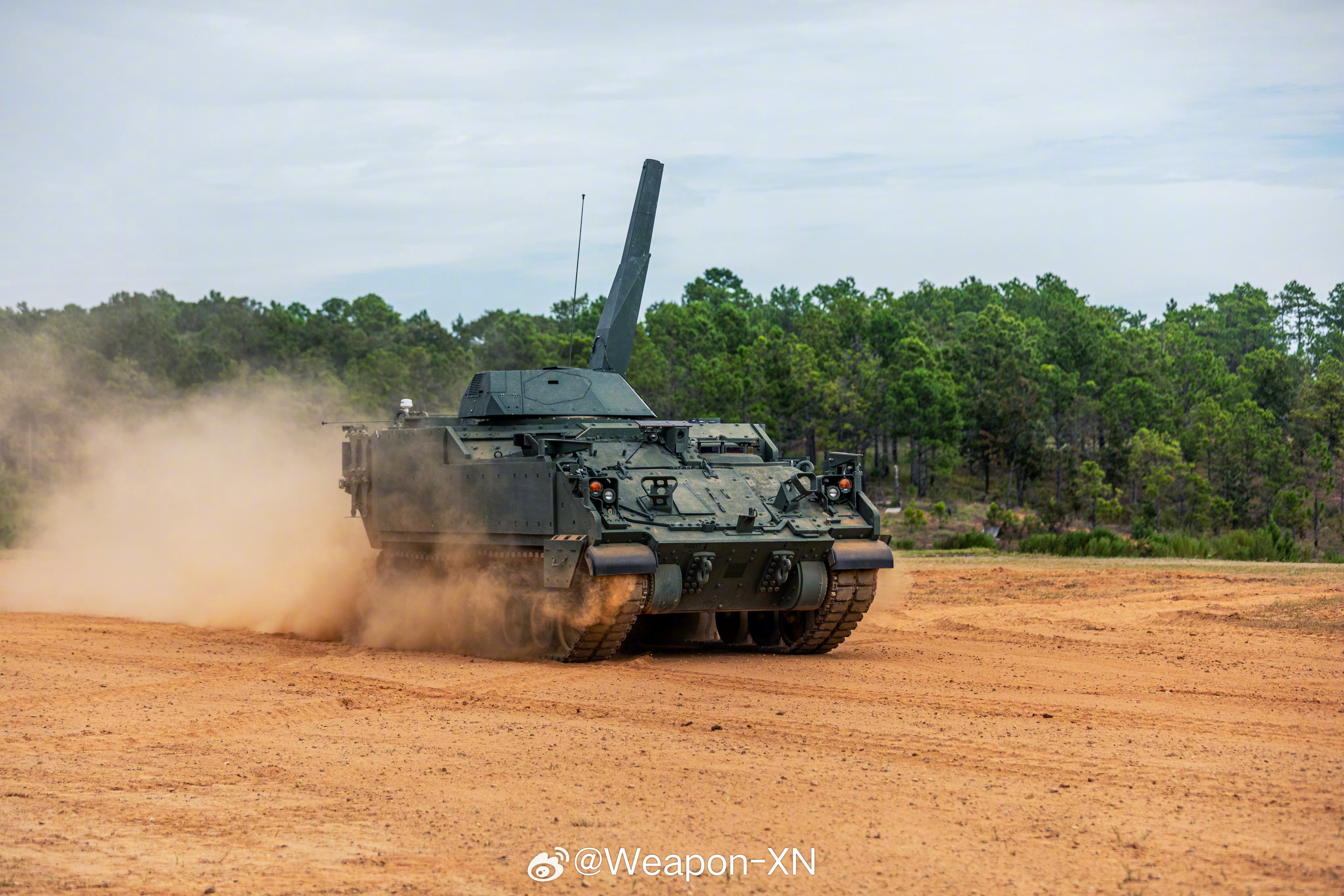 #兵器影像[超话]# 看着别人家自行迫榴炮用的爽，美军也心动了——AMPV 模块
