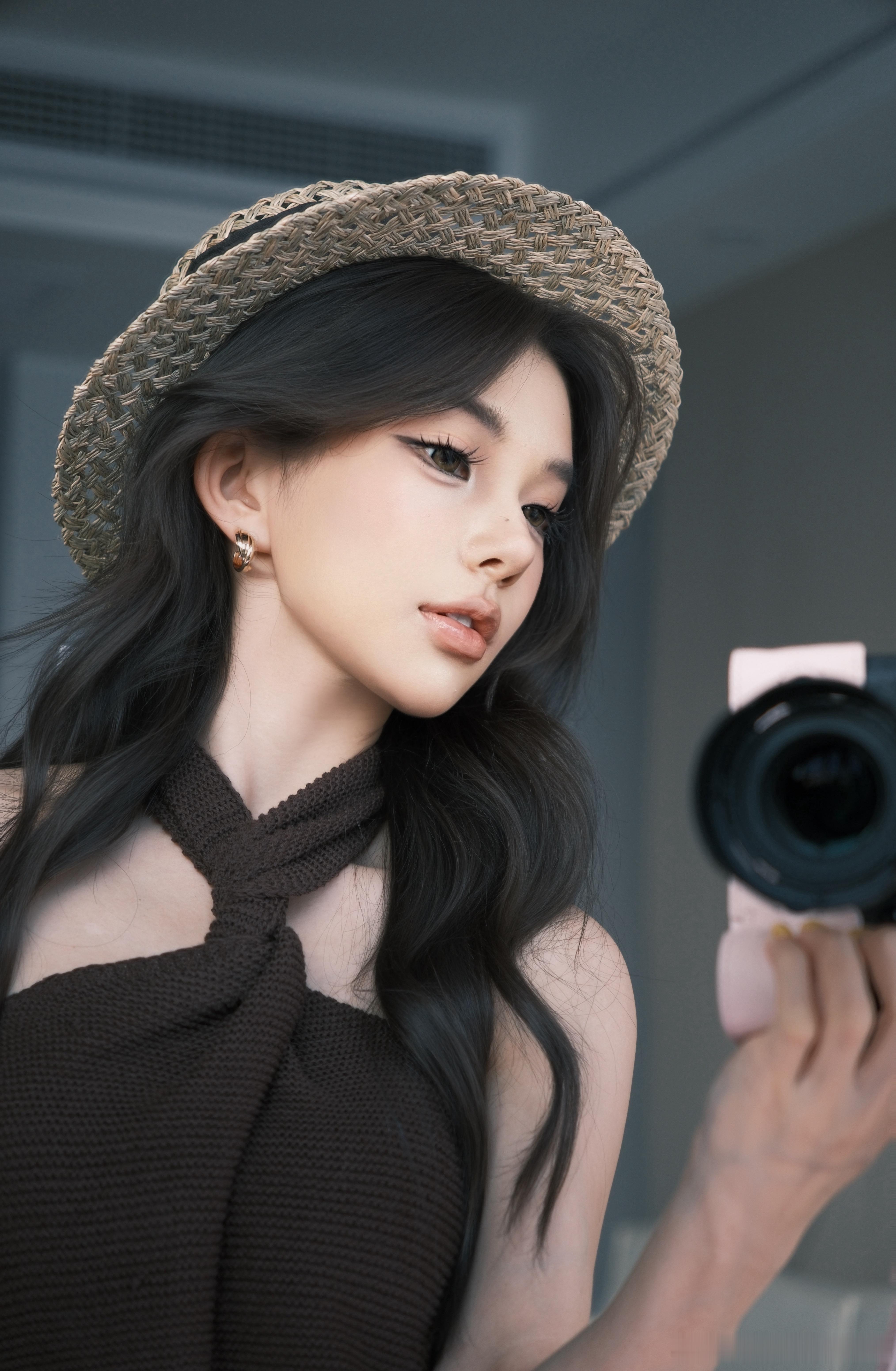 差一点就凑成九张🧳 