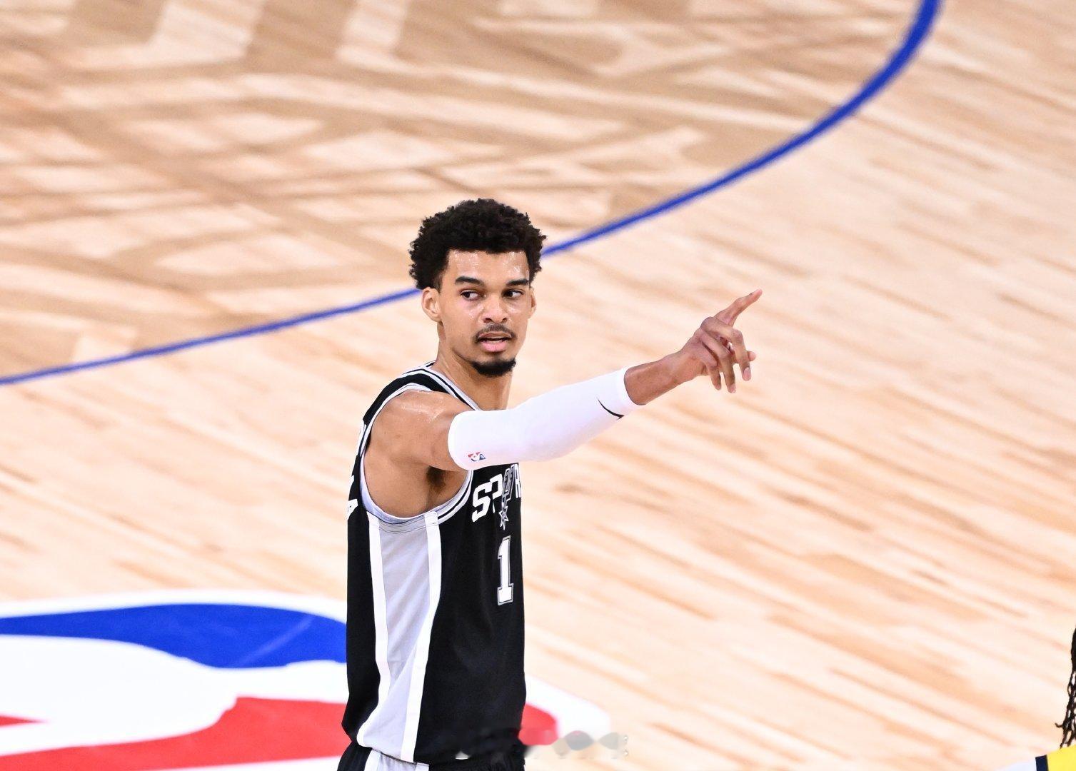 NBA真的更新换代了    NBA官方今日公布了2025旧金山全明星的替补阵容。