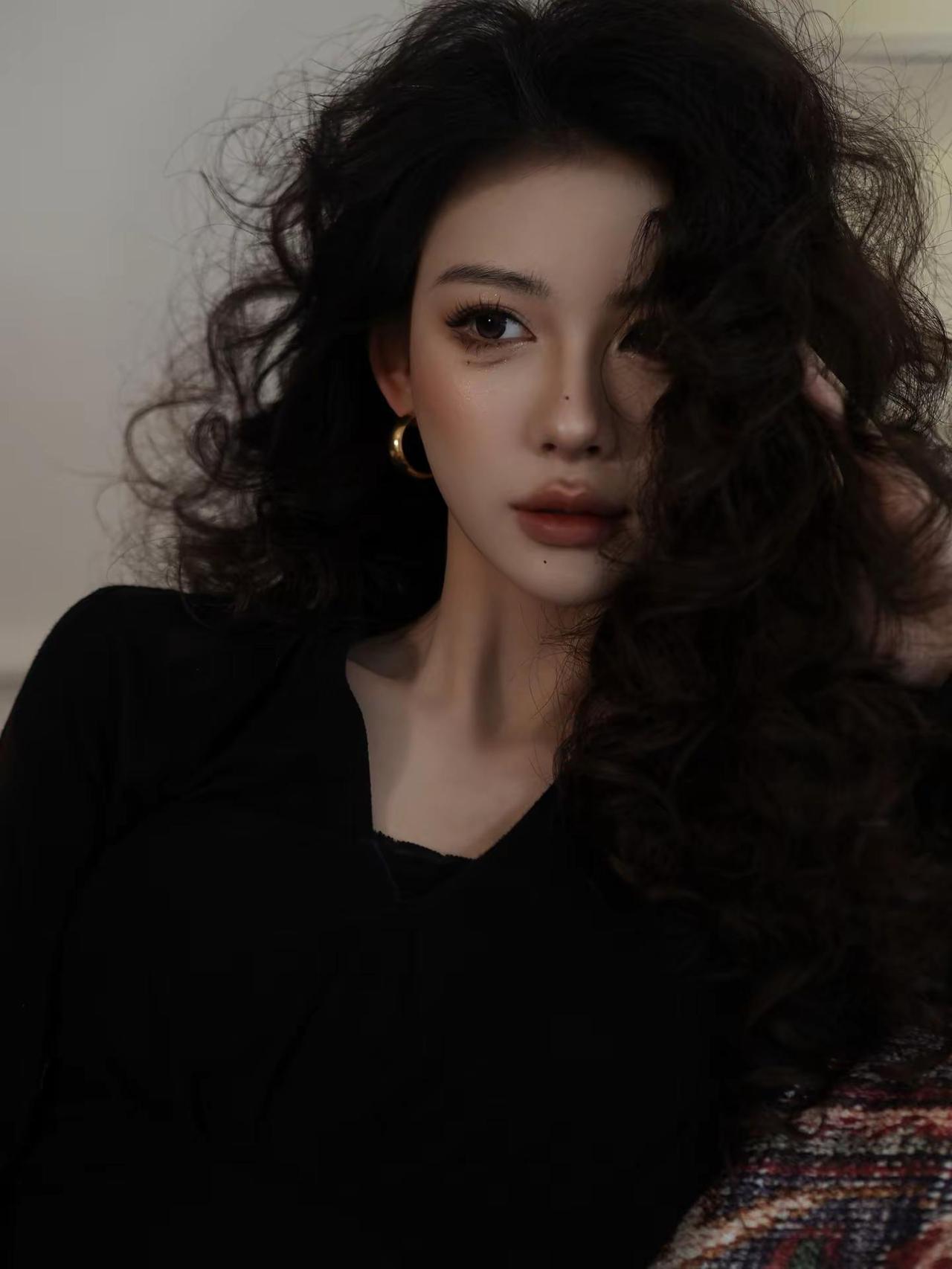 我自有千面万貌 你所见不过一二 谈何懂我sexygirl 法式复古风