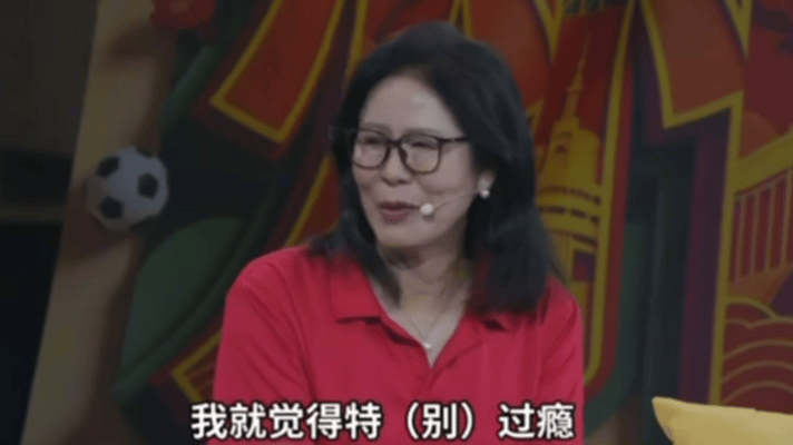 广州球迷也是跟郎平成为搭档了广州球迷和郎平畅谈世界杯郎平做客广州世界杯特别节目，