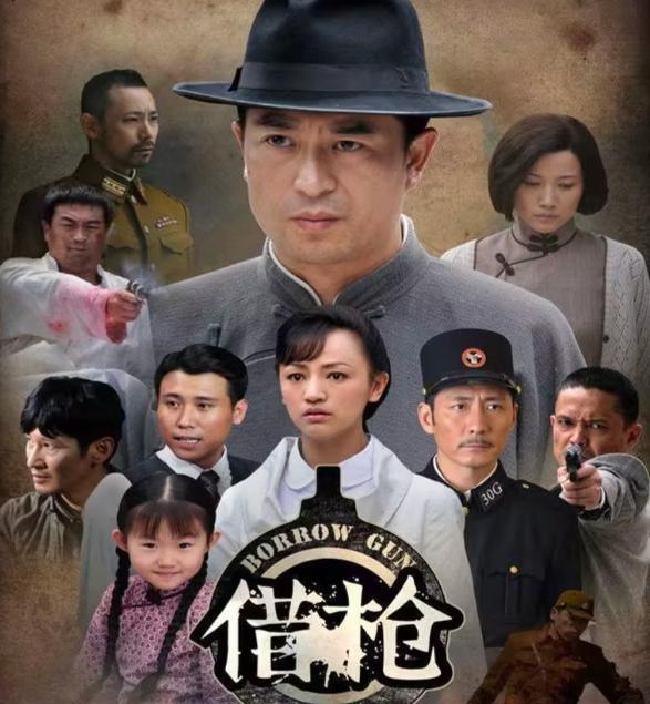 熊阔海没钱，但观众有钱了。
2011年没人懂他典当线人费的狼狈，2025年年轻人