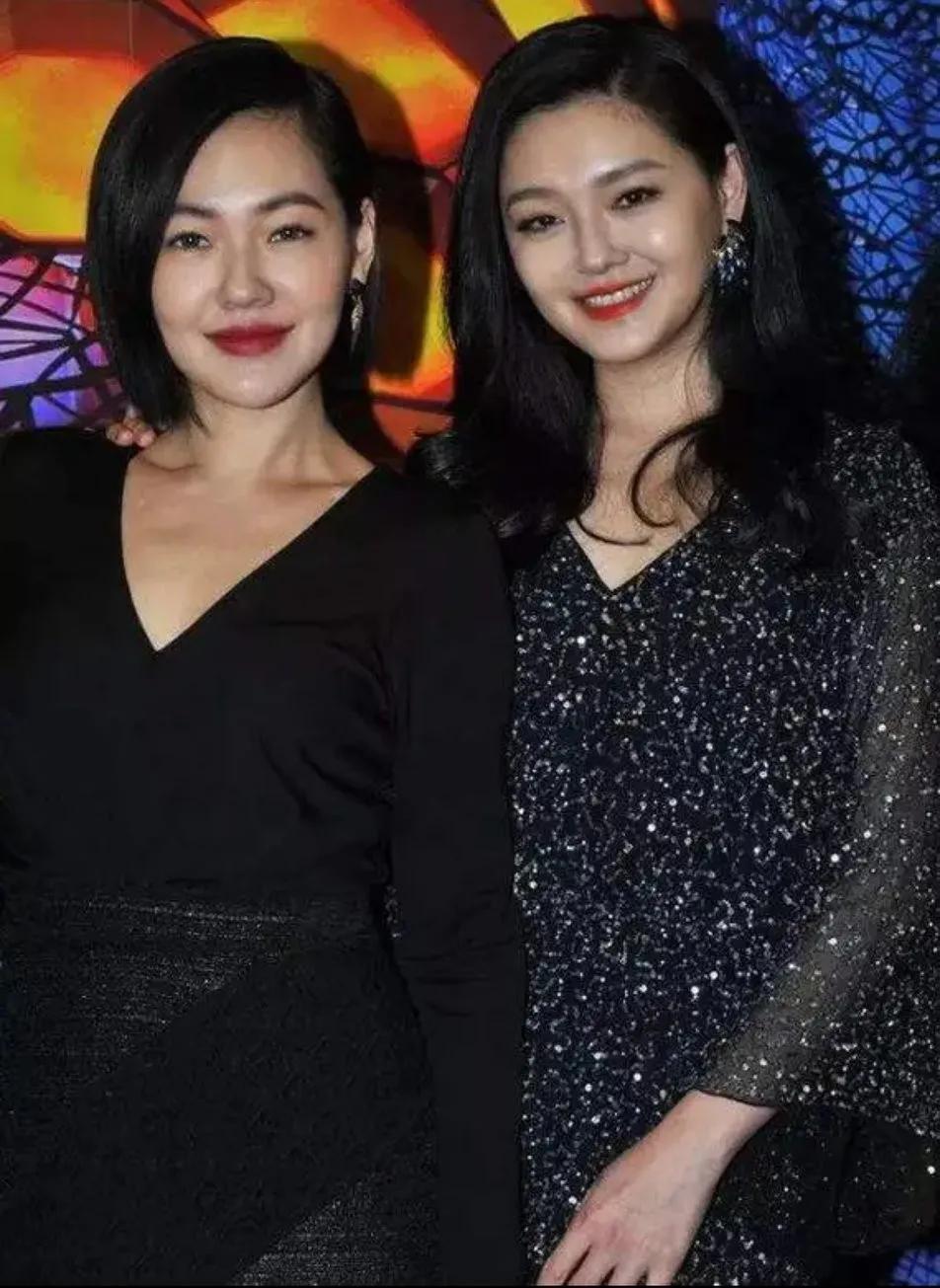 大小S宣布和大陆的商务合作完全断绝，她们决定加入台湾东森电视台。大小S说这次选择