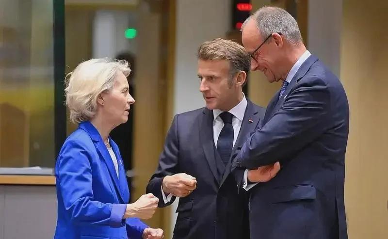 德军司令谈德国将成集结地：80万名北约军人
可以发文件了
德军司令谈德国将成集结