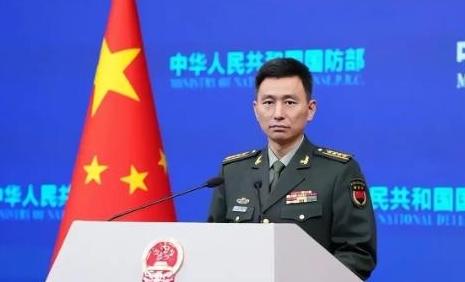 中国国防部向世界发出最强音：解放军已全面就位！任何分裂中国的图谋都将被彻底粉碎。