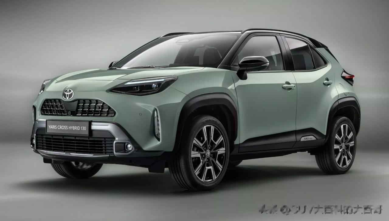 2024款丰田雅力士Cross在欧洲发布，外观小改，车漆和轮辋造型有改动。内饰主