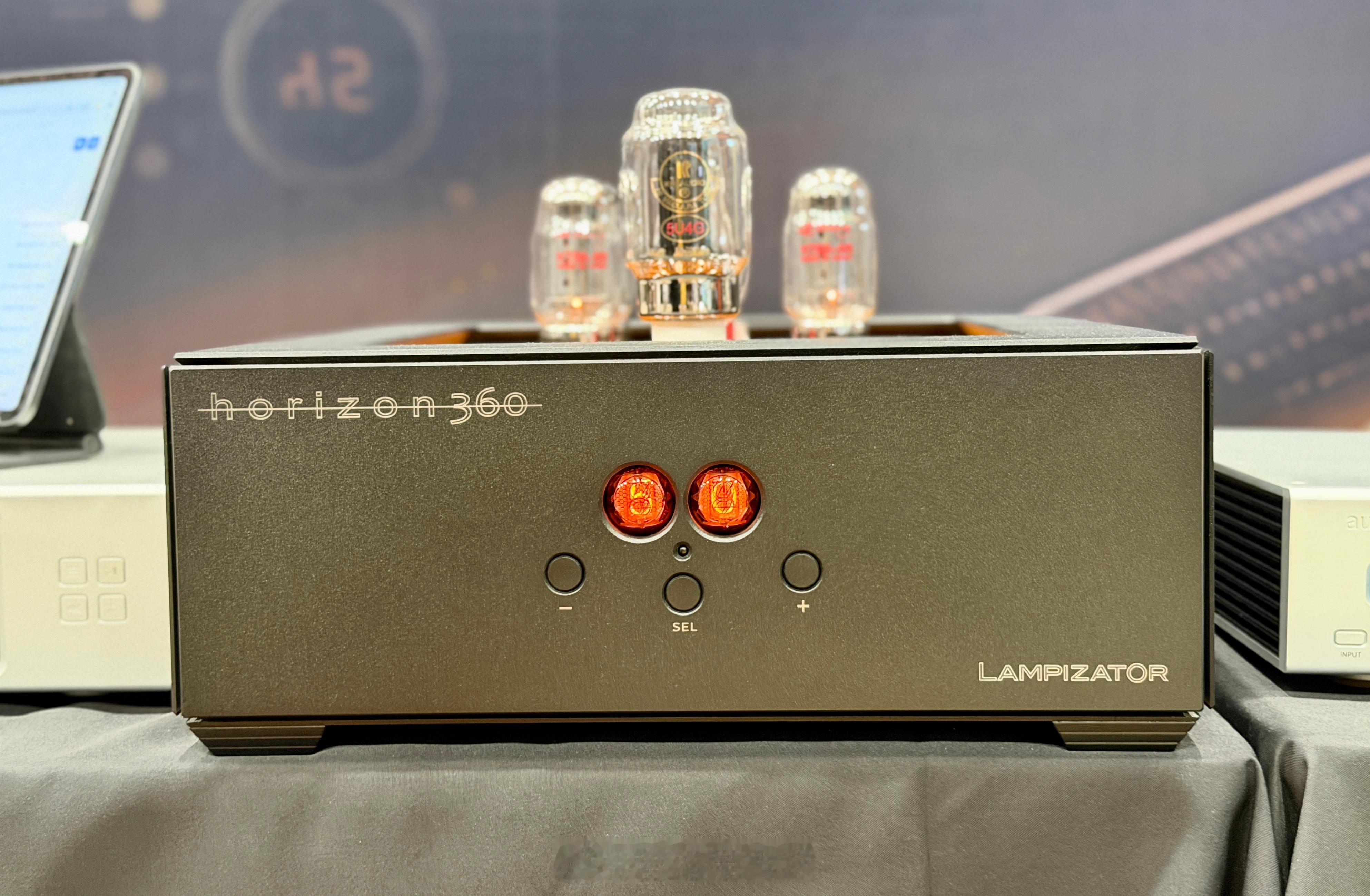 2025第11届广州国际耳机展 台机篇有点庞大，我感觉今天要鸽，但我并不想……我