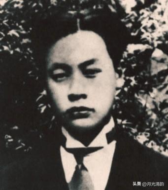 1919年，18岁的陈毅做了一个让所有人瞠目结舌的决定——去法国。那个年代，从四