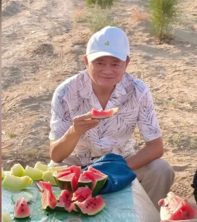 太低调了！马云现身大西北，这一次不为商业，只为这件关乎每个人饭碗的大事。

这两