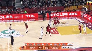 非常好，陈家政，非常好，今天你面对的是CBA顶级投手原帅，大家比一比谁的临场三分