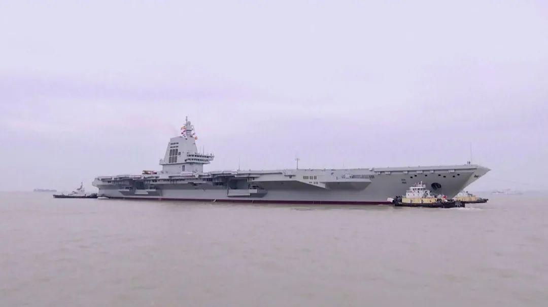 被美国忽悠了？中国这两年造完航母才发现不对劲——自己的无人机、太空武器、超高音速