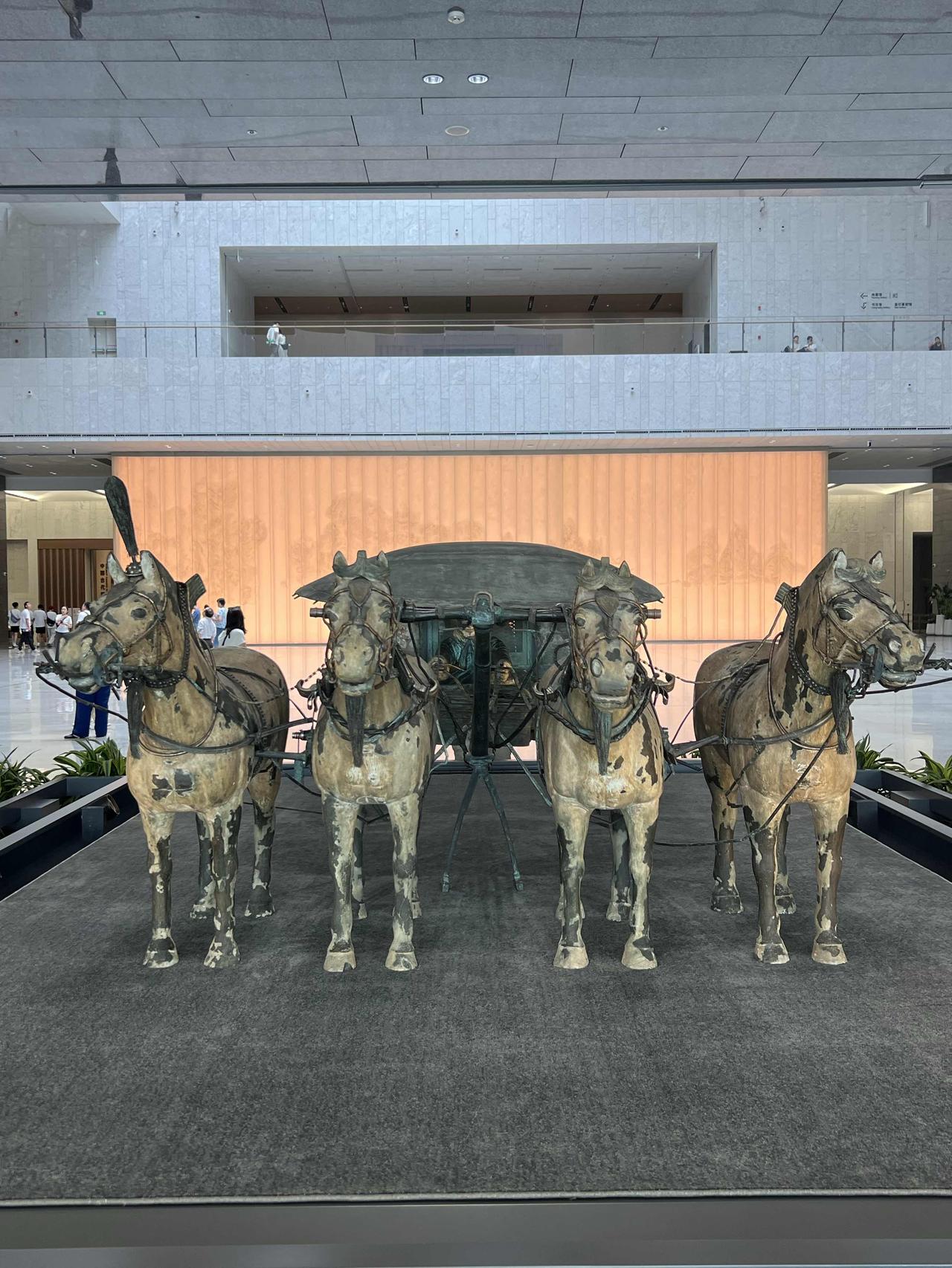 重磅大展｜上博东馆封神！大秦顶级文物首次齐聚上海，9月7日截止速冲

上海看秦代