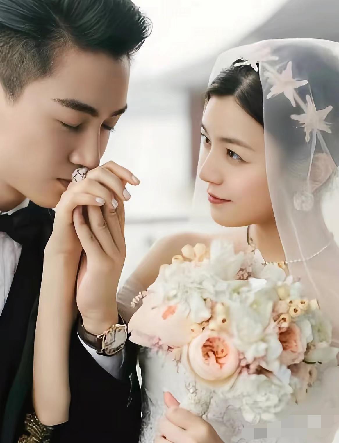 陈晓和陈妍希离婚，
真正的原因原来不是出轨，
也不是因为聚少离多，而是因为两个人