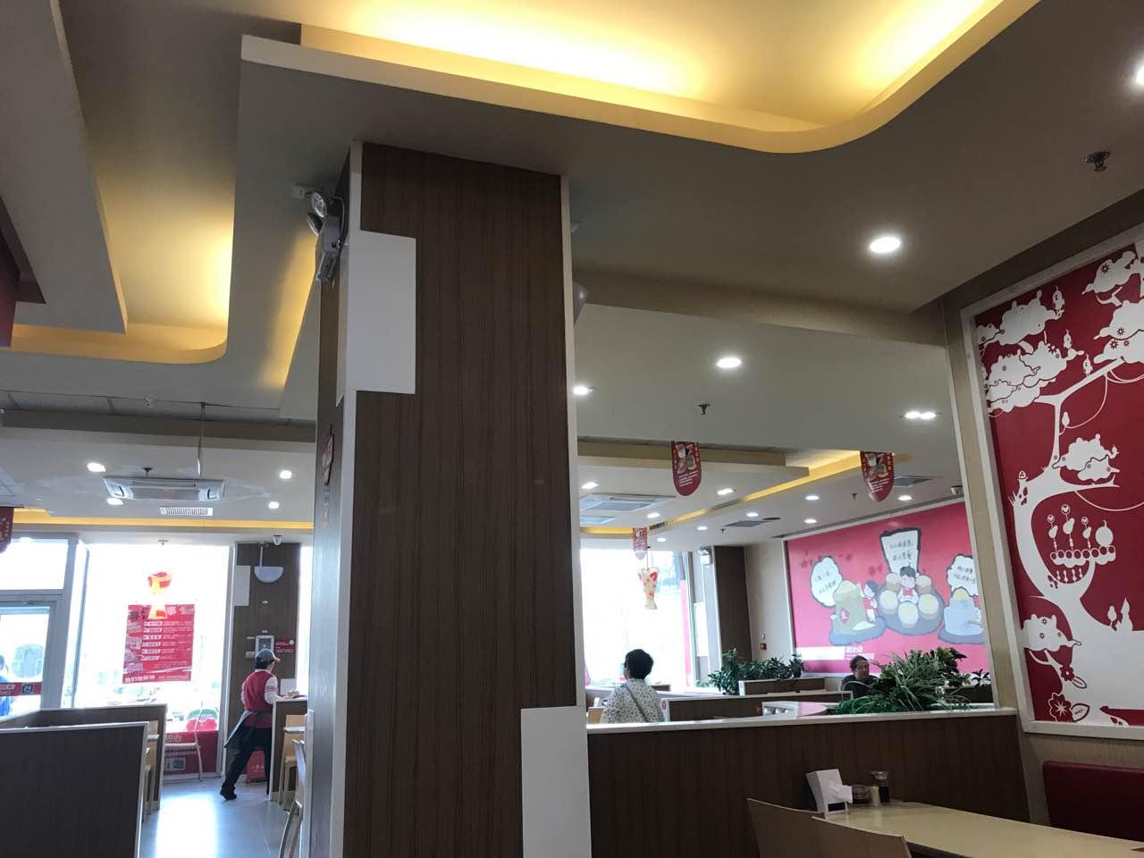 今天，在水磨坊永和金鼎餐厅福利群收到一条消息，从3月9日起，该店不再支持24小时