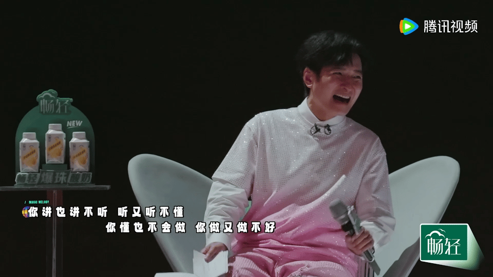 00后美声男大高音夯爆了 被00后美声男大狠狠惊艳到！王谦翻唱《那么爱你为什么》