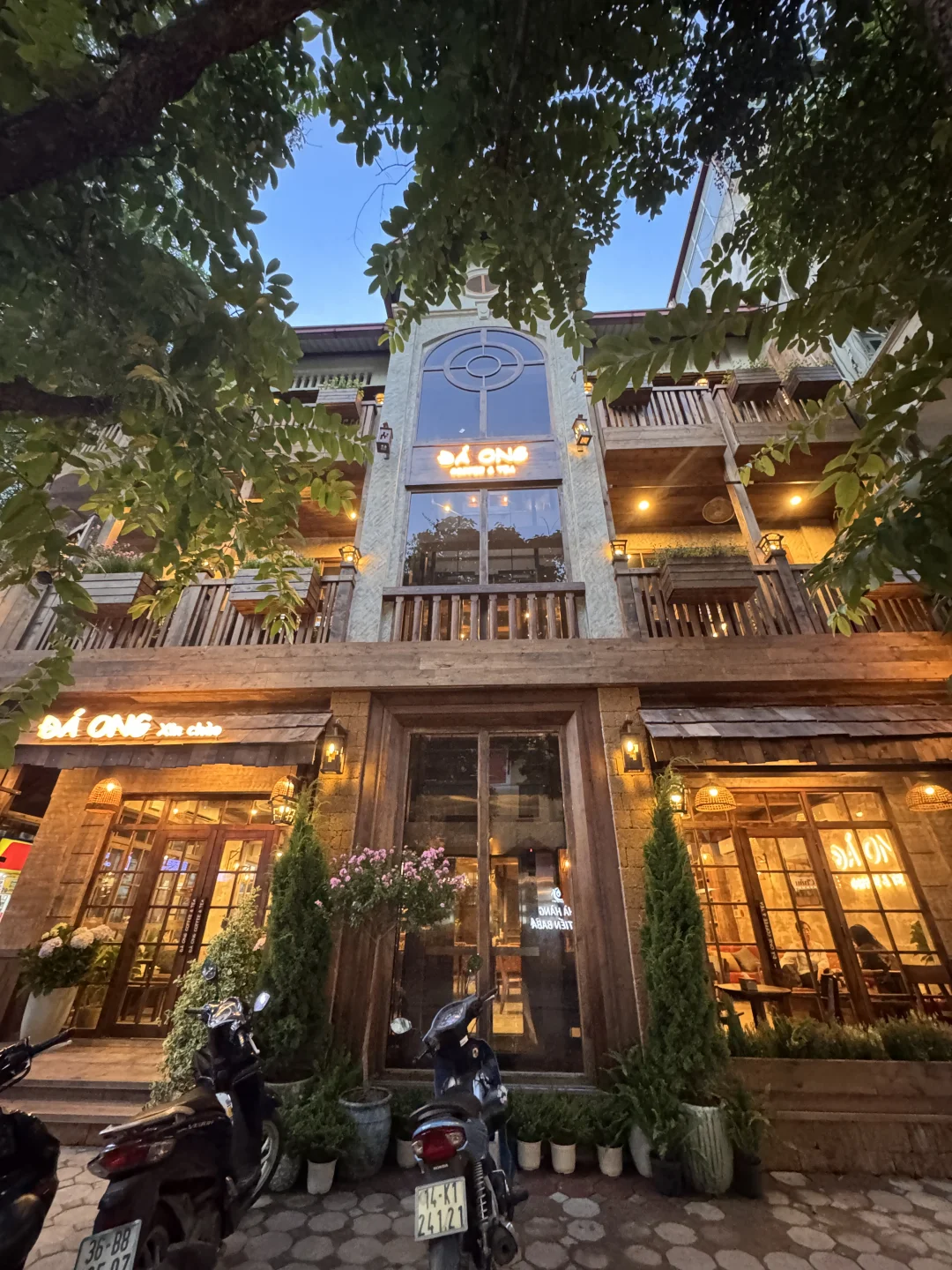 河内🇻🇳纸桥郡Yên hoà新开的咖啡馆☕️