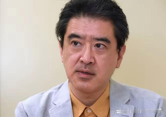 日本国内开始有人感到不安了。这回浇冷水的，既不是中国外交部，也不是美国的智囊，而