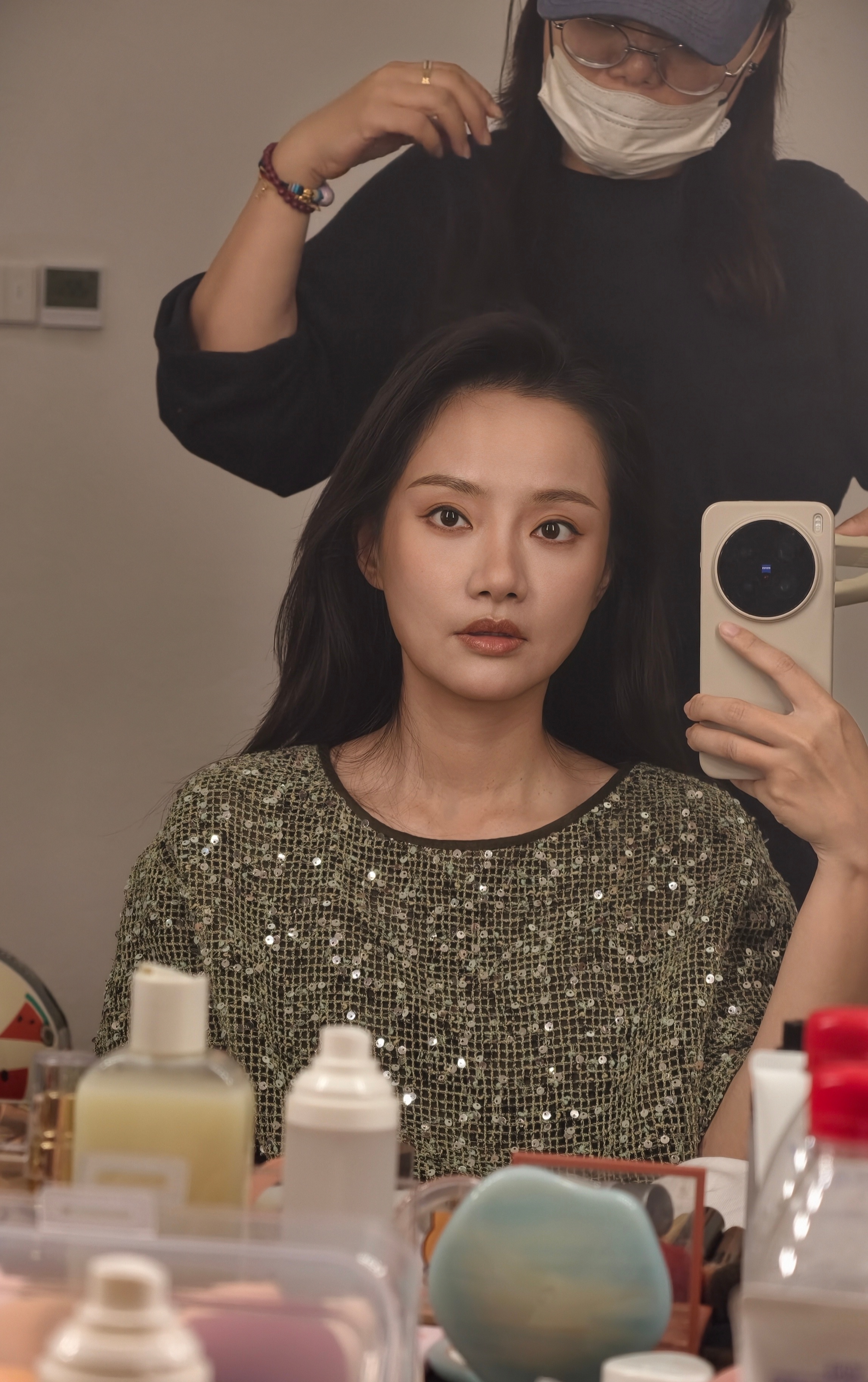 今天我女儿在阿那亚玩high了不回来 。只能我一个人开回北京拍俩视频，再回阿那亚