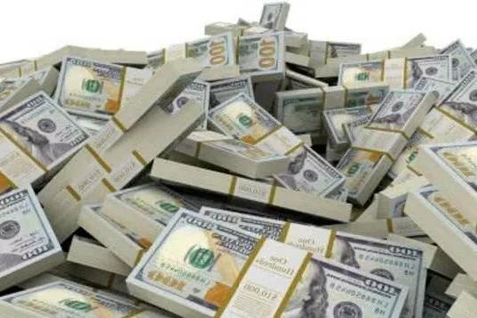 海湖庄园计划，是特朗普想把这39万亿美债，强行置换成“100年零利息、不可交易”