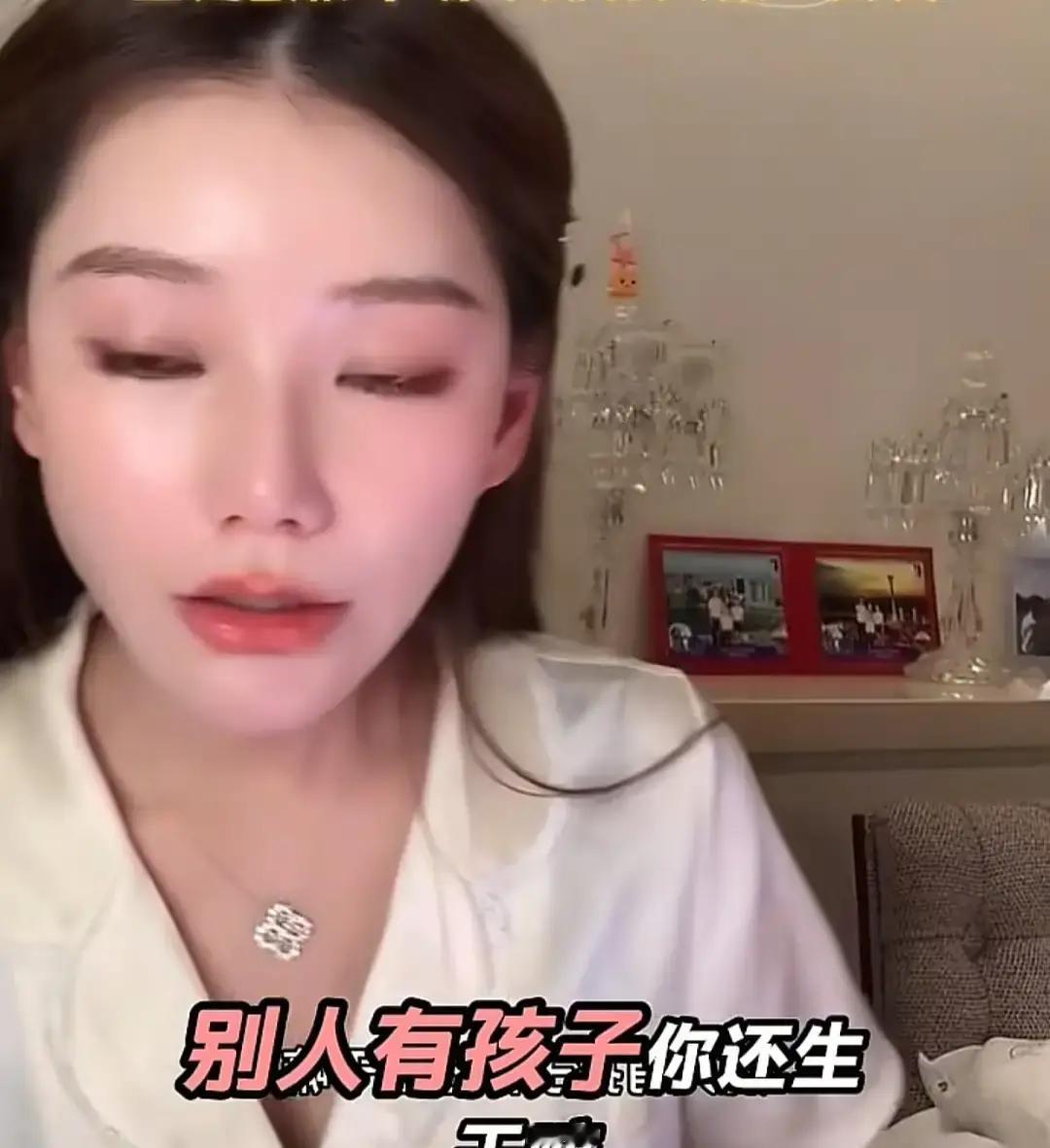 被追问为什么一定要生孩子 马小梅这句话戳中了万千宝妈的心
总有人凑到马小梅跟前，