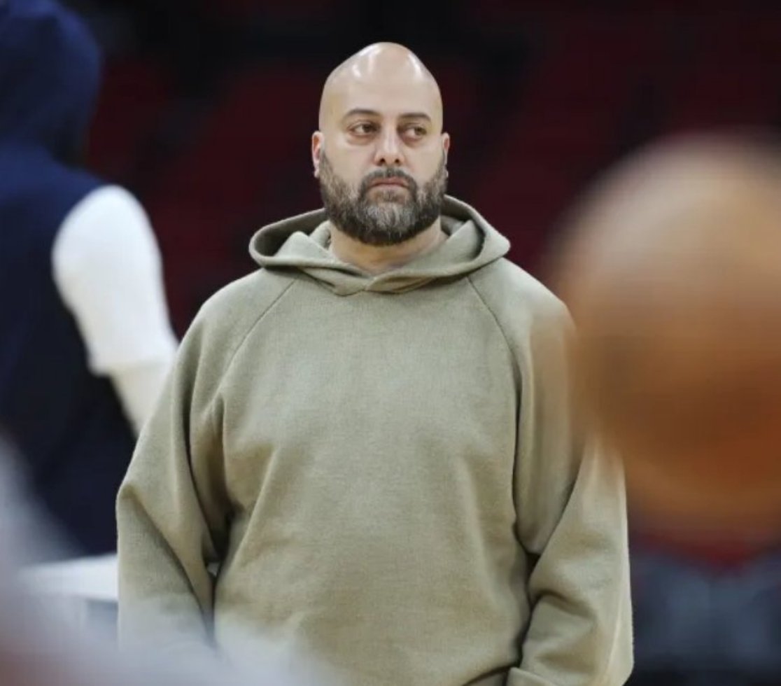 弗农·马克斯韦尔：在交易截止日，我们为什么不去弄一个TMD控卫过来呢？市场上有那