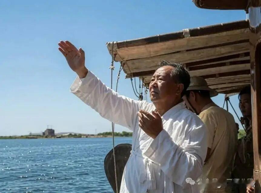 这张主席挥手照片第一次看到的点个赞吧[赞][赞][赞][赞][赞]