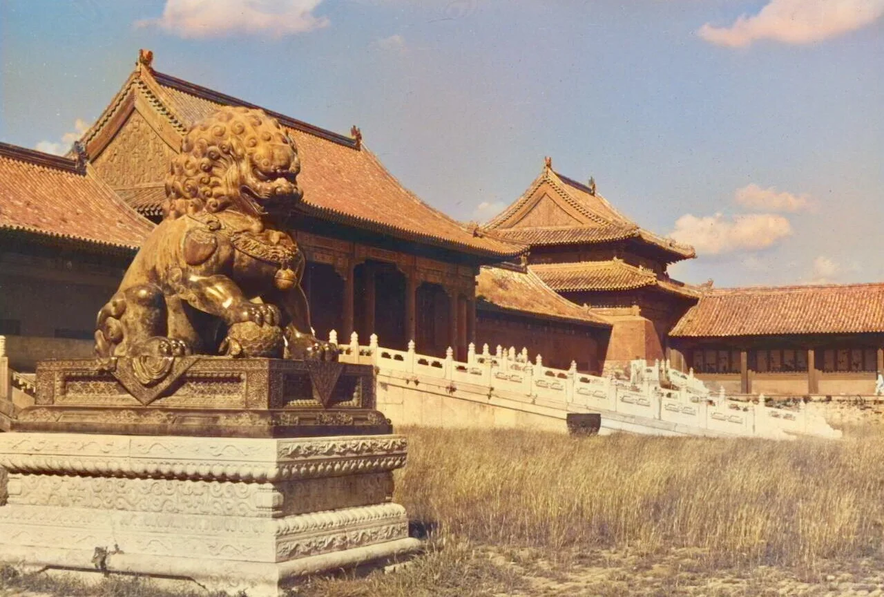 建筑分享vs让我想起了电影《末代皇帝溥仪》