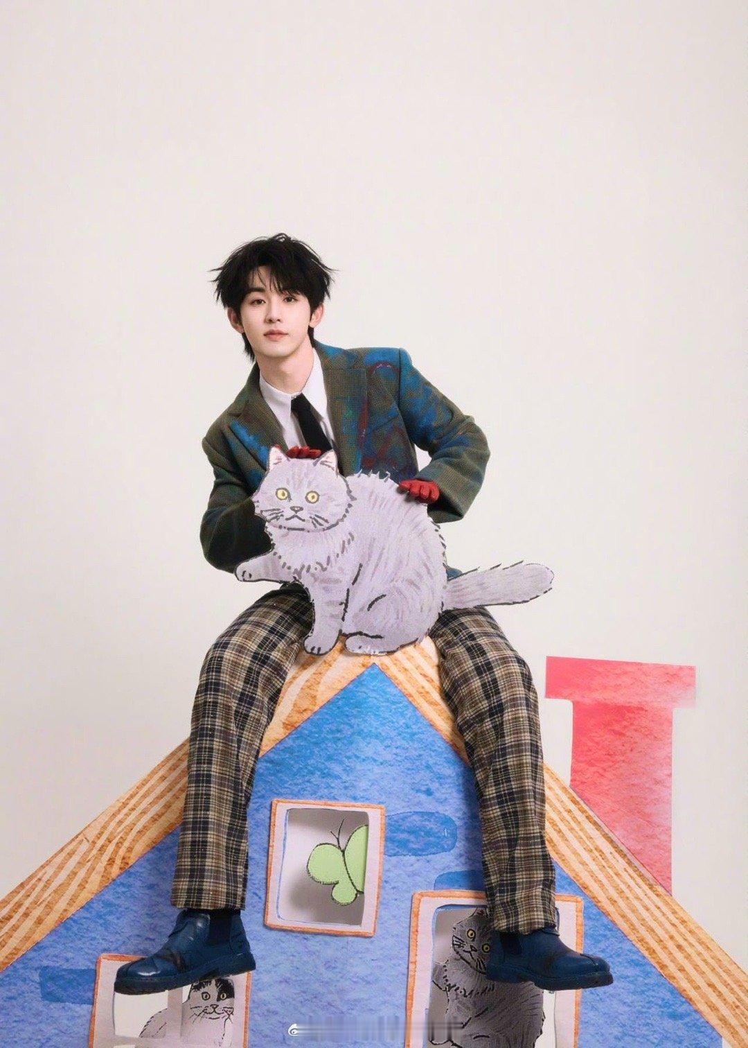 哇塞！郭俊辰出道十年首场粉丝见面会来啦！演技在线、单曲动听、舞蹈还超棒的他，这次