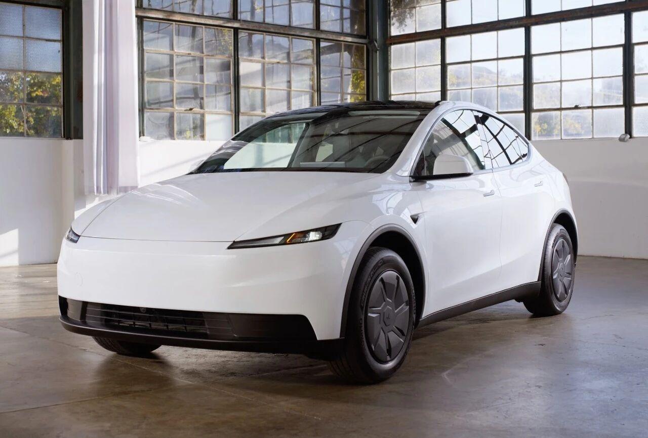 Model Y和Model3的标准版，就是国内将要上的乞丐版，海外价格公布：Mo
