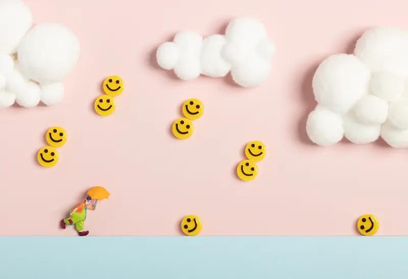 保持快乐心情是门学问。我平时会多给生活“加甜”，每天喝杯喜欢的奶茶，或是晒10分