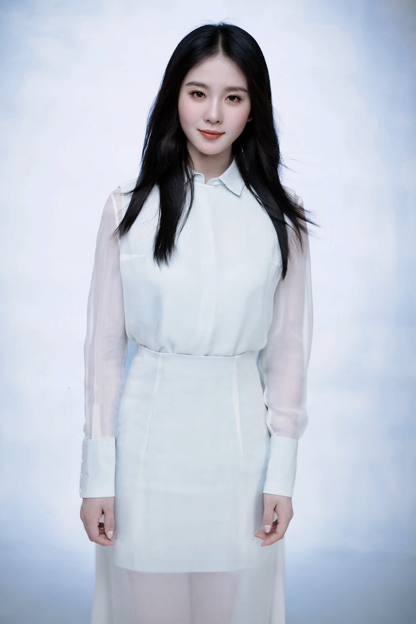 早期也这么权威，清纯中带一丝魅惑 