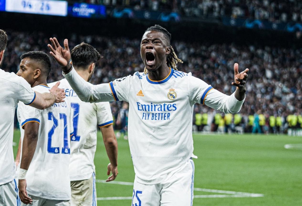 西班牙得罪了欧足联吗？两场欧冠比赛两张红牌，西班牙两大强队止步欧冠八强，这是巧合