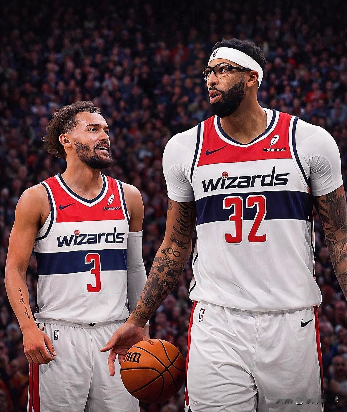 浓眉终究还是被独行侠交易了！

根据记者Shams的最新报道，独行侠将浓眉、拉塞