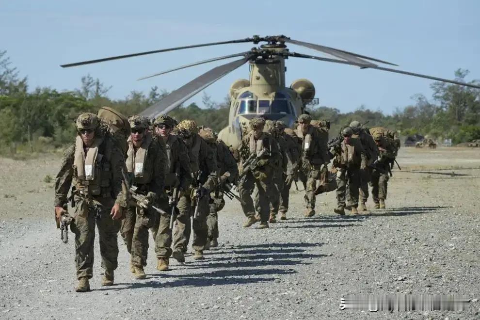 伊朗迎来一个好消息！4月25日，有分析人士称，美国想依靠空袭颠覆伊朗政权基本没希