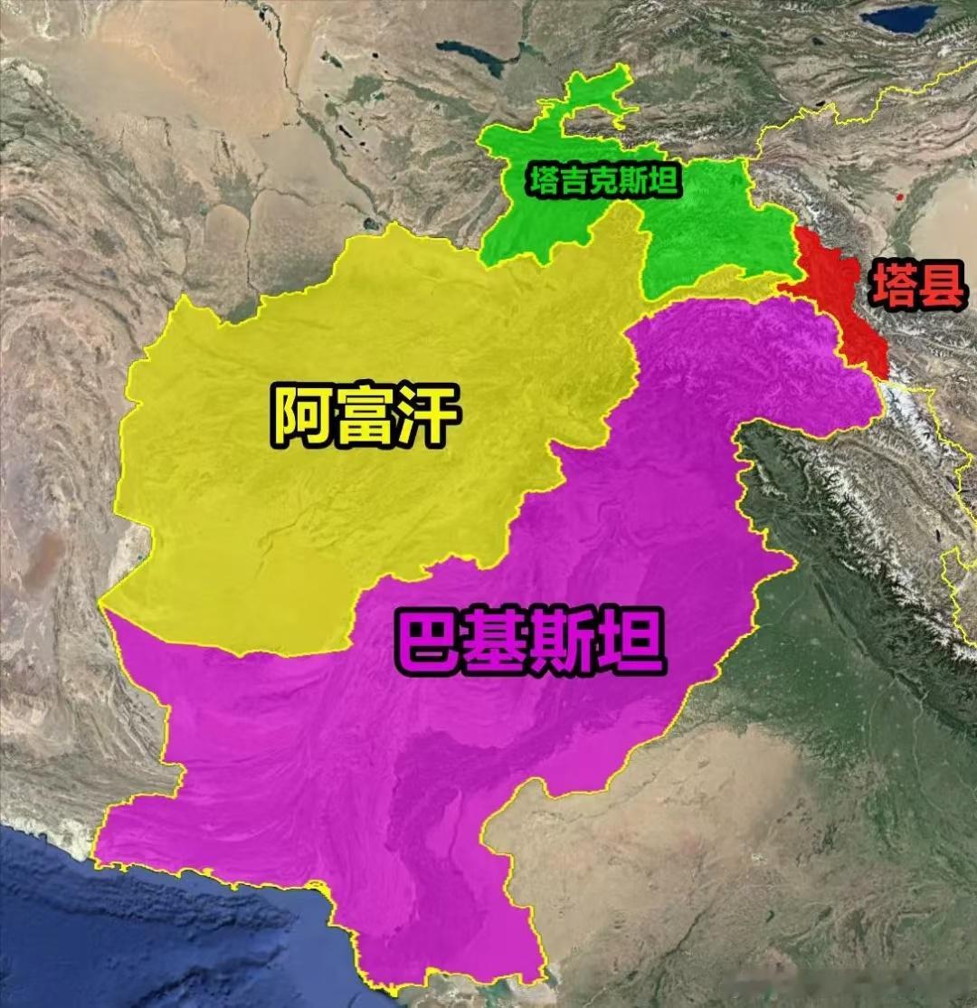 中国新疆塔县， 塔县，全名塔什库尔干塔吉克自治县，位于新疆维吾尔自治区西南部，是
