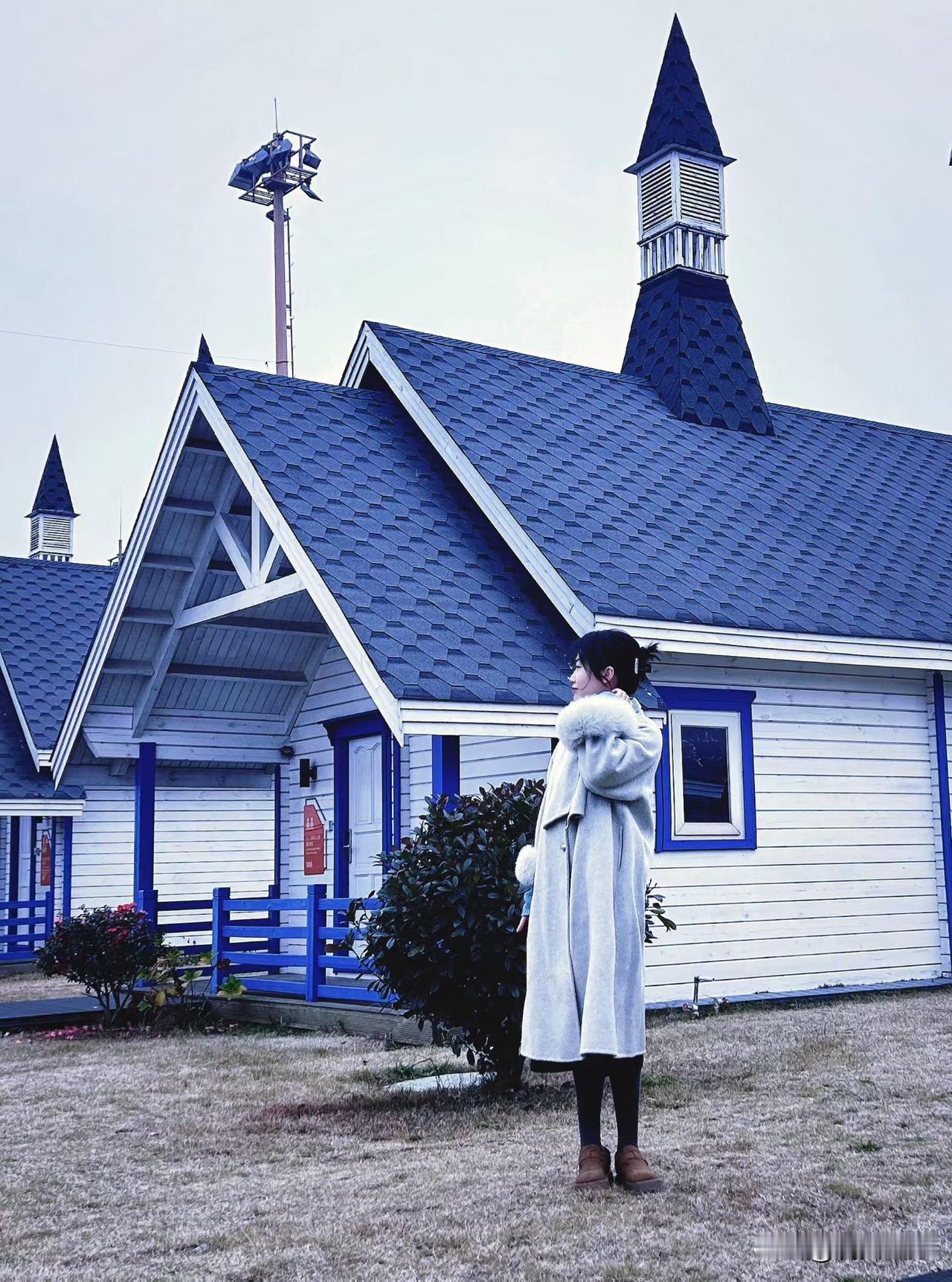 全国10万亿元住房公积金，刚好可以对冲前十名集团的债务之和，觉得可能吗？这是工薪