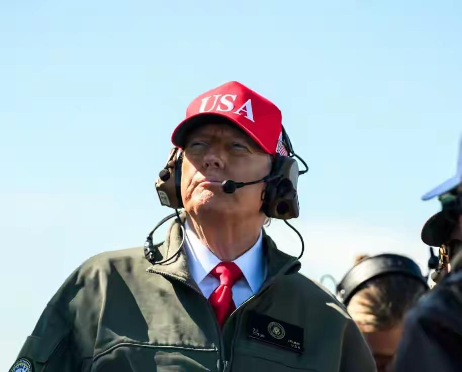 美军终于松口，夏威夷密会后态度大变。

中美两军背地里悄悄开了一次会，开完会，美