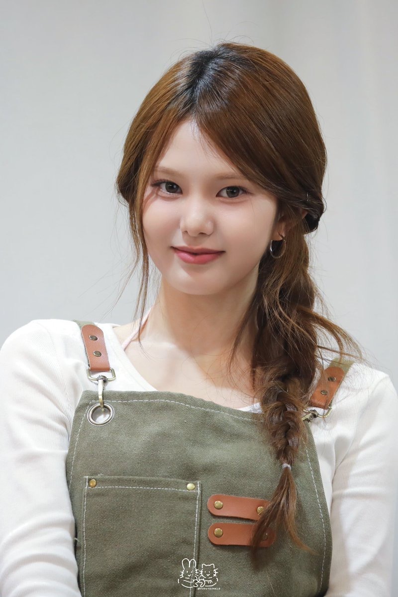 店长姐姐太美啦 
