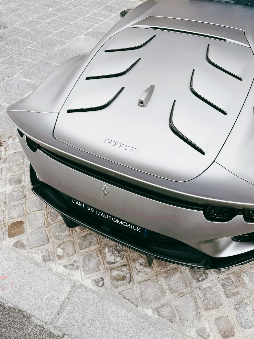 Ferrari 812 Competizione搭载 6.5L  V12 自然吸