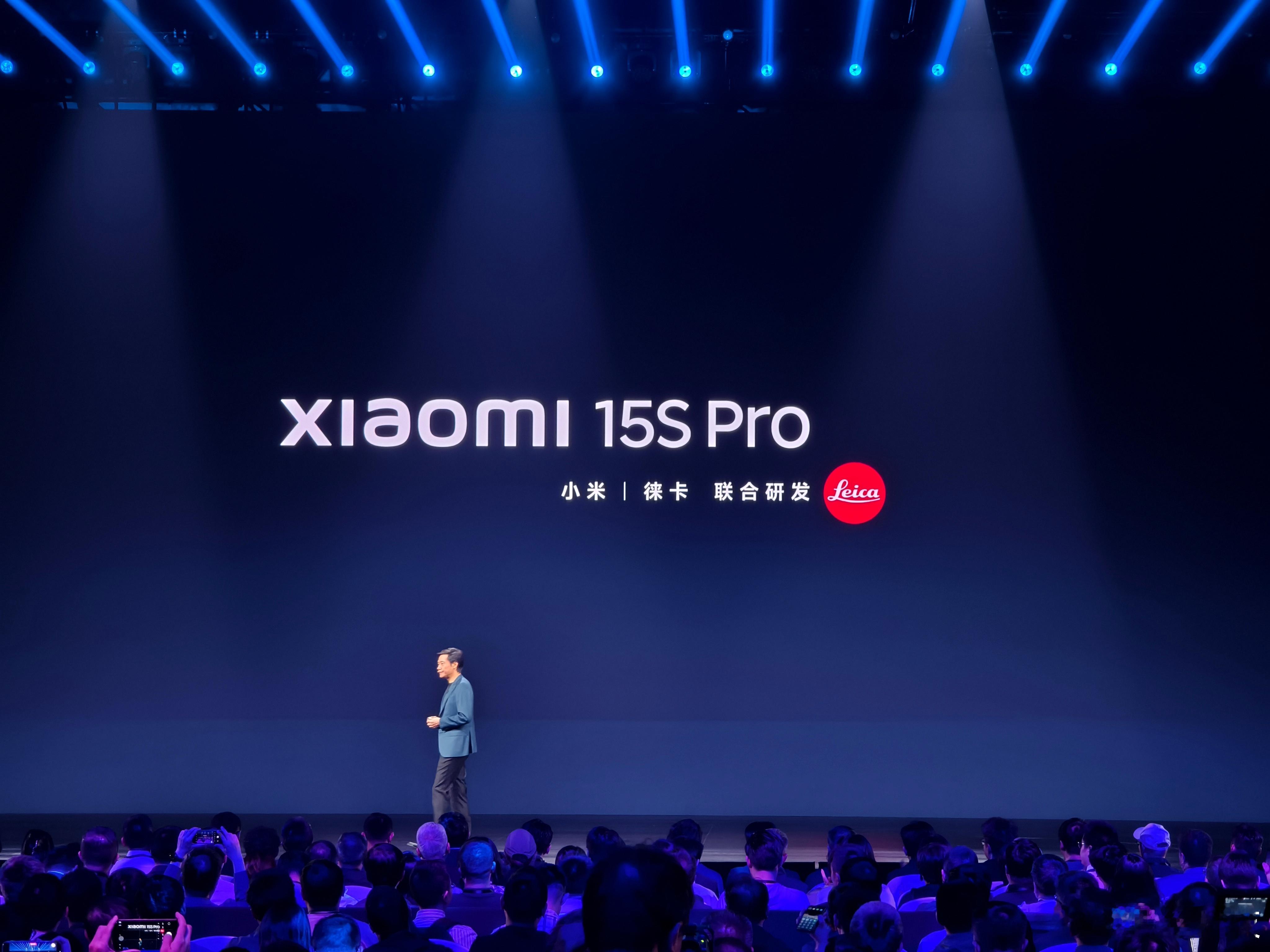 小米15周年的献礼之作——小米15S Pro正式亮相啦～[喵喵]作为首款搭载小米