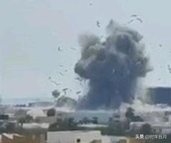 伊朗伊斯兰革命卫队袭击阿联酋，造成6名美国中央情报局官员在其住所丧生。

据塔斯