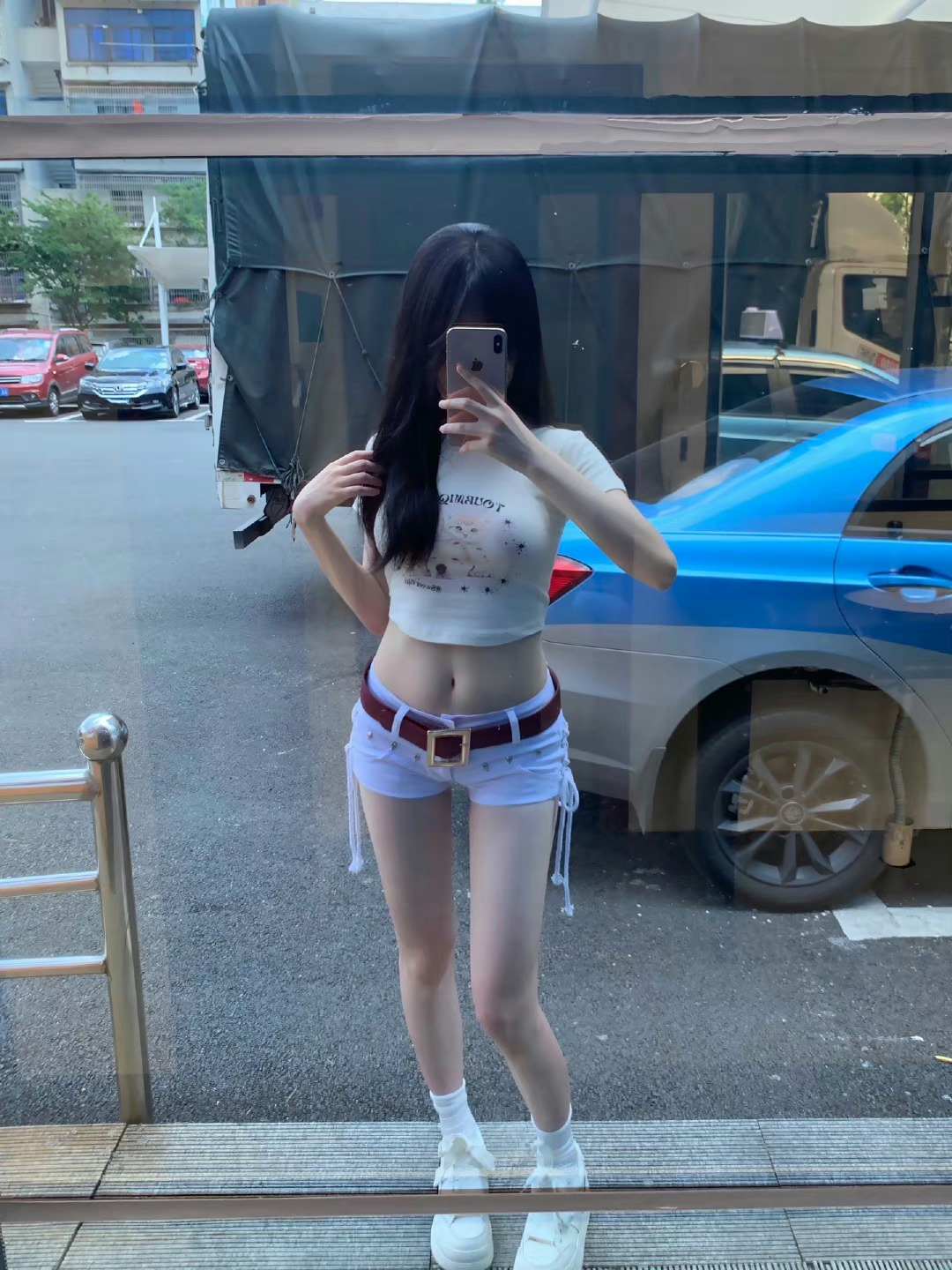饥渴难耐，有好心人给点水喝吗？ ​​​