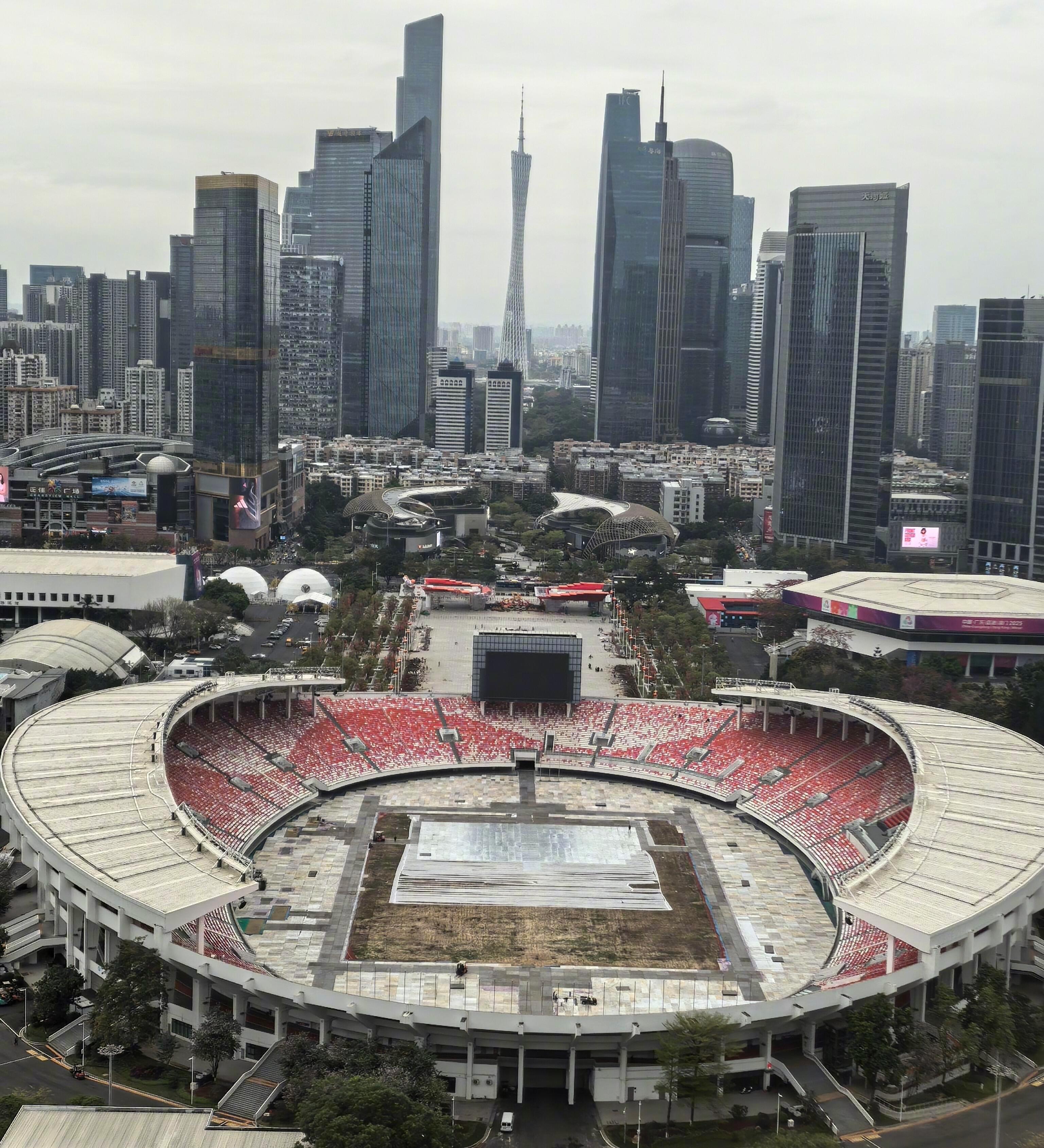 薛之谦万兽之王巡演连唱2城15场薛之谦休息一年归来仍是巡演界的TOP神话，四巡“