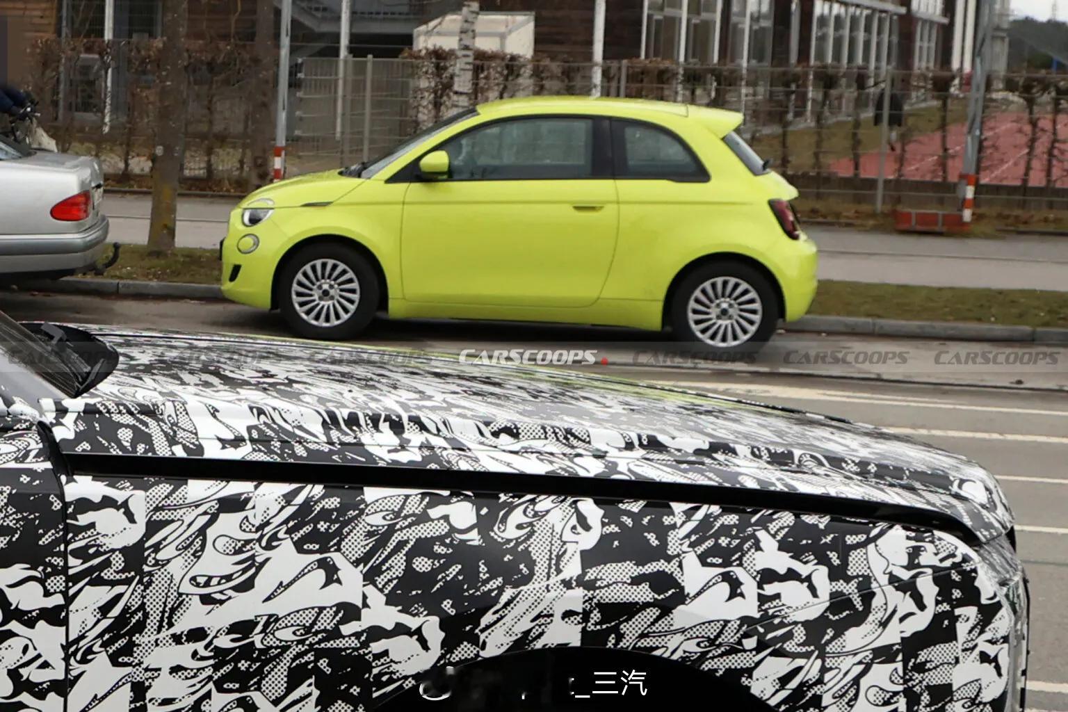 设计EV 卧草那个左右两侧的前行李舱要出现了？注意引擎盖的中央分缝，是个活页吧R