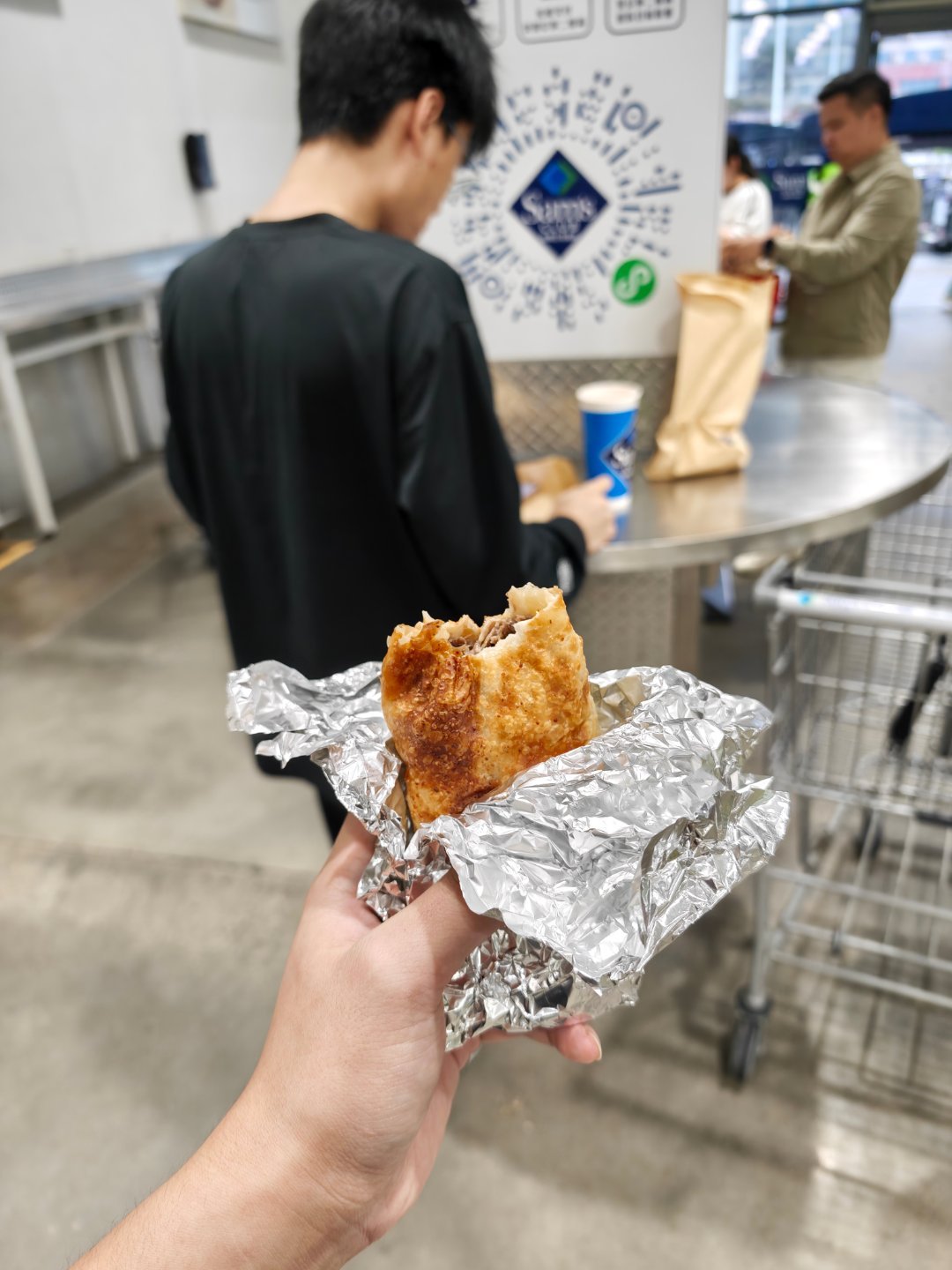 林老师带我来吃中产才吃的上的美味😋 