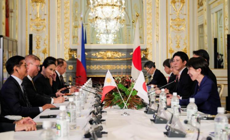 军事专家张军社给美日菲定性了！他认为，日本和菲律宾是美国的“看门狗和打手”，至于