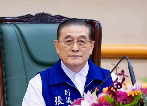 创10连霸记录！
台湾“政坛长青树”张荣藏不选了
宣布退出2026

现年86岁