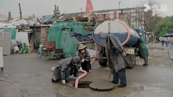 #雪迷宫这集有点过粪了# 视觉效果营造的氛围确实不错，这样的雪迷宫有谁能不喜欢呢