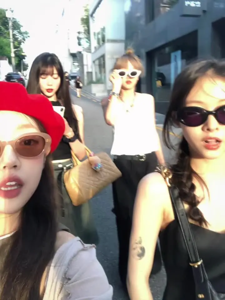 女明星和她的素人闺蜜
